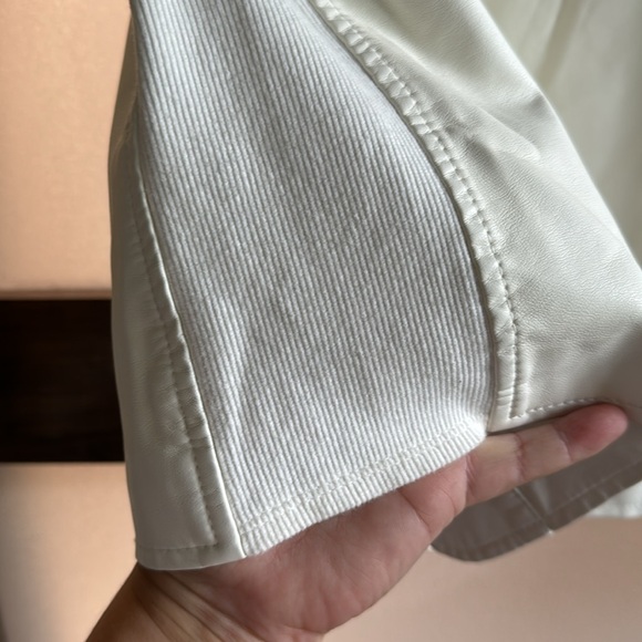 NWOT Vegan Leather Calvin Klein Jacket - Picture 5 of 8